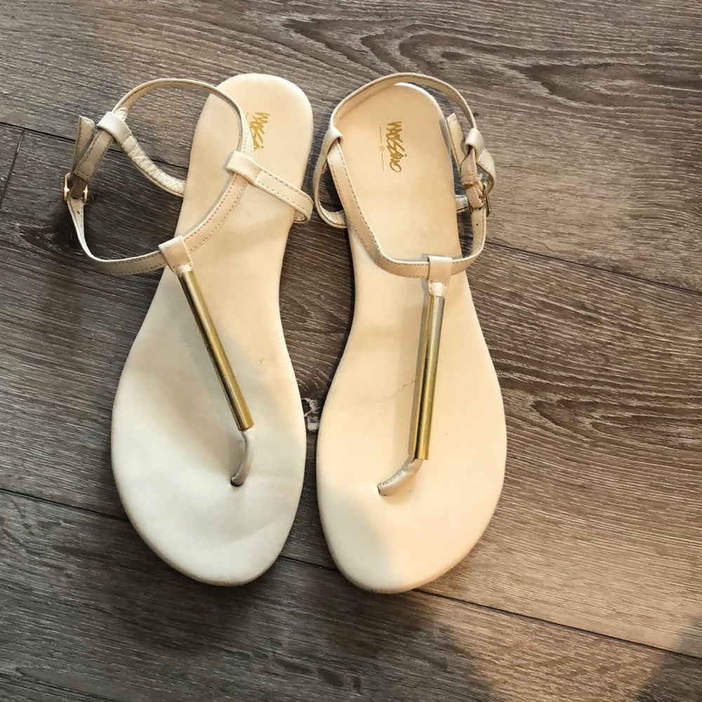 Size 8 Mossimo Sandals